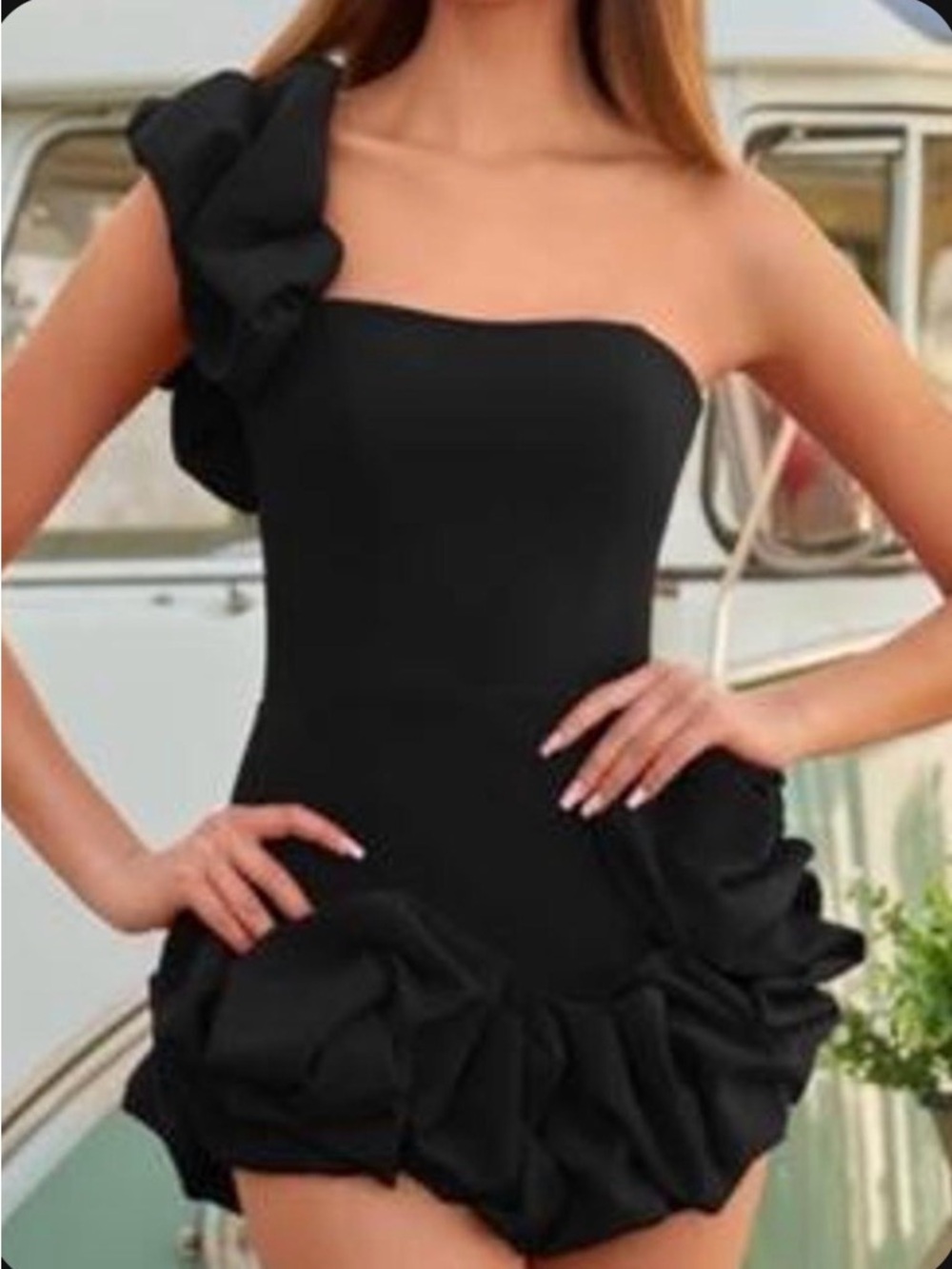 One-Shoulder Ruffle Mini Dress in Black